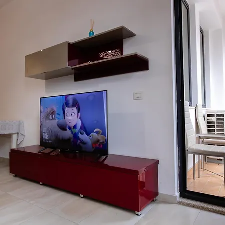 Happy 1 Apartament *