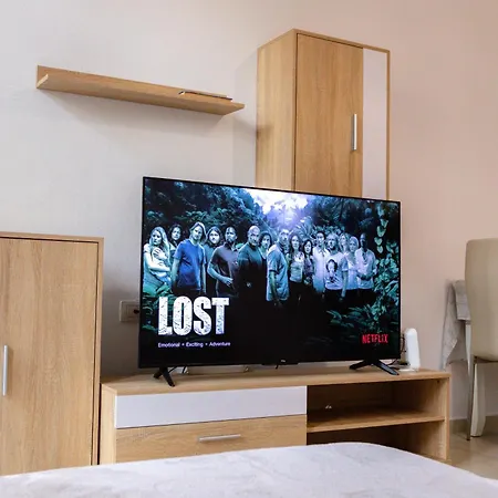 Apartament Happy 1 *
